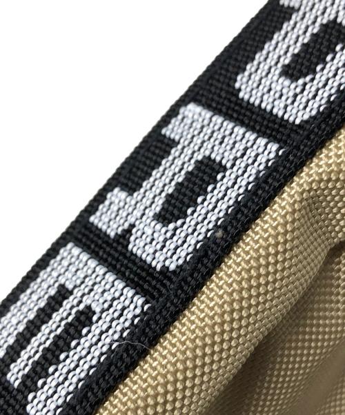 SUPREME（シュプリーム）SUPREME (シュプリーム) ショルダーバッグ ベージュ サイズ:実寸サイズにてご確認ください。の古着・服飾アイテム