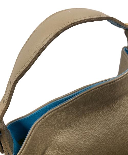 A.D.M.J.（エーディーエムジェイ）A.D.M.J. (エーディーエムジェイ) 2WAYバッグ ハンドバッグ ショルダーバッグ ワンショルダーバッグ ベージュ サイズ:実寸サイズにてご確認ください。の古着・服飾アイテム