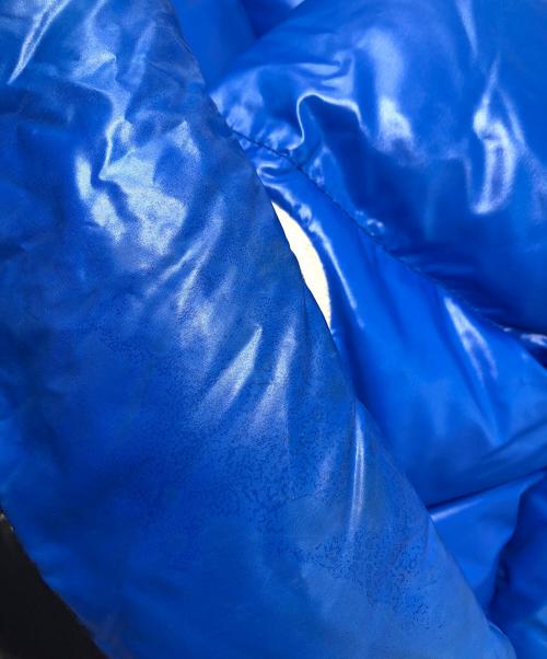 MONCLER（モンクレール）MONCLER (モンクレール) ダウンジャケット ブルーの古着・服飾アイテム