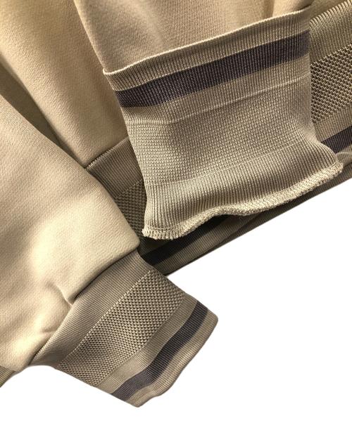 Y-3（ワイスリー）Y-3 (ワイスリー) パーカー LOGO HALF-ZIP HOODIE（ロゴ ハーフ-ジップ フーディー） カーキ サイズ:XS 未使用品の古着・服飾アイテム