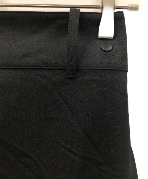 Y-3（ワイスリー）Y-3 (ワイスリー) スカート W CLASSIC REFINED WOOL STRETCH SKIRT（ダブリュー クラシック リファインド ウール ストレッチ スカート） ブラック サイズ:2XS 未使用品の古着・服飾アイテム