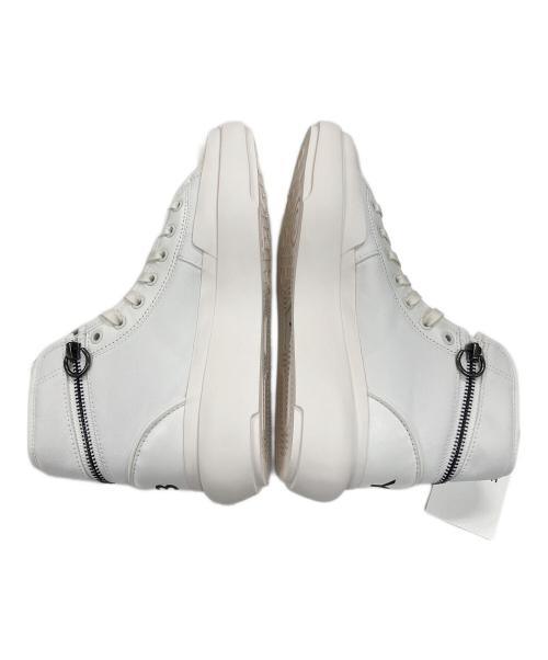Y-3（ワイスリー）Y-3 (ワイスリー) ハイカットスニーカー AJATU COURT HIG ホワイト サイズ:23.5 未使用品の古着・服飾アイテム