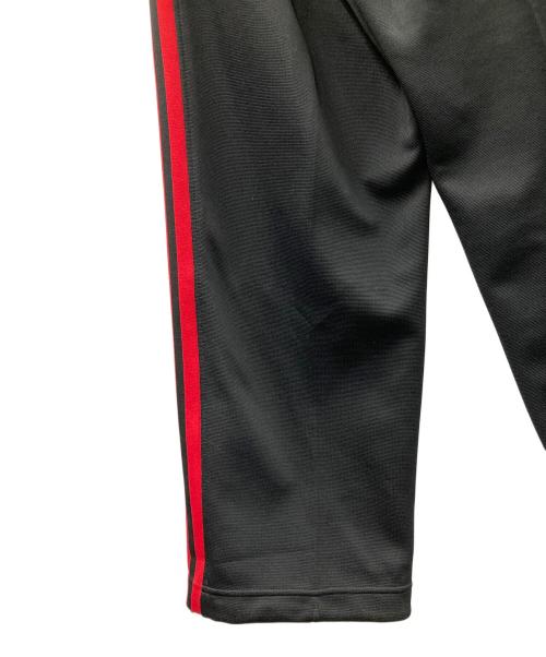 NIKE（ナイキ）NIKE (ナイキ) トラックパンツ ブラック×レッド サイズ:MEN'S Lの古着・服飾アイテム