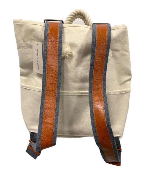 MOUTAIN DA CHERRY（マウンテンダチェリー）MOUTAIN DA CHERRY (マウンテンダチェリー) リュック ベージュ サイズ:実寸サイズにてご確認ください。 未使用品の古着・服飾アイテム