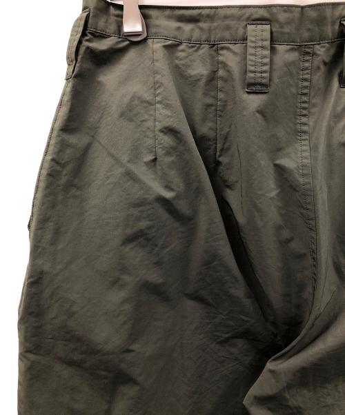 Porter Classic（ポータークラシック）Porter Classic (ポータークラシック) タックパンツ WEATHER BEBOP PANTS（ウェザー ビバップ パンツ） オリーブ サイズ:Lの古着・服飾アイテム