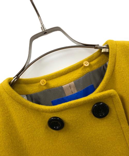 BLUE LABEL CRESTBRIDGE（ブルーレーベルクレストブリッジ）BLUE LABEL CRESTBRIDGE (ブルーレーベルクレストブリッジ) ロングコート イエロー サイズ:40の古着・服飾アイテム