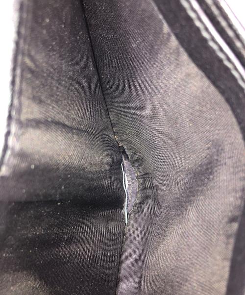 GUCCI（グッチ）GUCCI (グッチ) 2つ折り財布 マイクログッチシマ ブラック サイズ:実寸サイズにてご確認ください。の古着・服飾アイテム