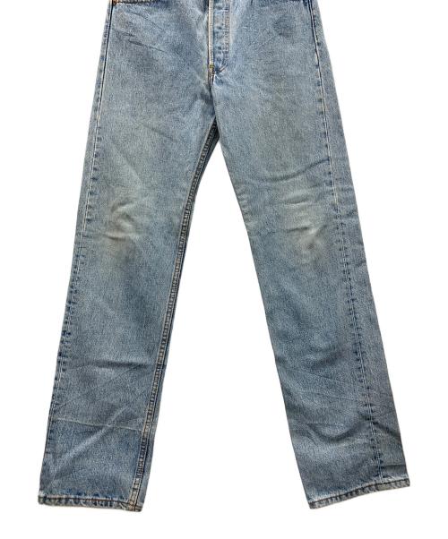 LEVI'S（リーバイス）LEVI'S (リーバイス) ストレートデニムパンツ インディゴ サイズ:W30の古着・服飾アイテム