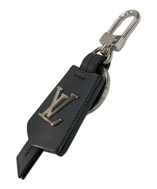 LOUIS VUITTON（ルイ ヴィトン）LOUIS VUITTON (ルイ ヴィトン) キーホルダー LVクロッシュ クレ ブラック サイズ:実寸サイズにてご確認ください。の古着・服飾アイテム