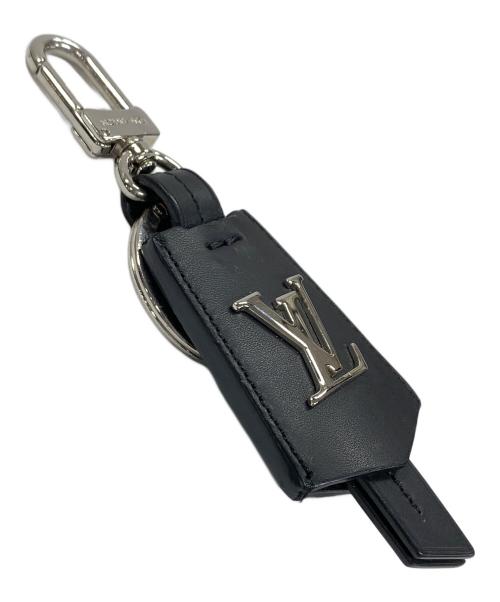 LOUIS VUITTON（ルイ ヴィトン）LOUIS VUITTON (ルイ ヴィトン) キーホルダー LVクロッシュ クレ ブラック サイズ:実寸サイズにてご確認ください。の古着・服飾アイテム