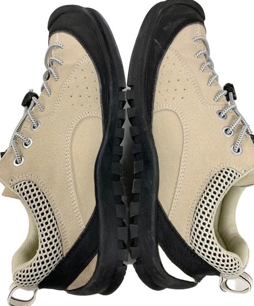 KEEN（キーン）KEEN (キーン) ローカットスニーカー ジャスパー ベージュ サイズ:24.5の古着・服飾アイテム