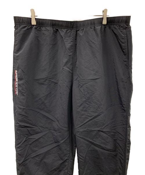 SUPREME（シュプリーム）SUPREME (シュプリーム) ナイロンパンツ 	22AW WARM UP PANTS（ウォームアップパンツ） ブラック サイズ:XXLの古着・服飾アイテム
