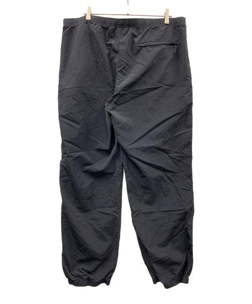 SUPREME（シュプリーム）SUPREME (シュプリーム) ナイロンパンツ 	22AW WARM UP PANTS（ウォームアップパンツ） ブラック サイズ:XXLの古着・服飾アイテム