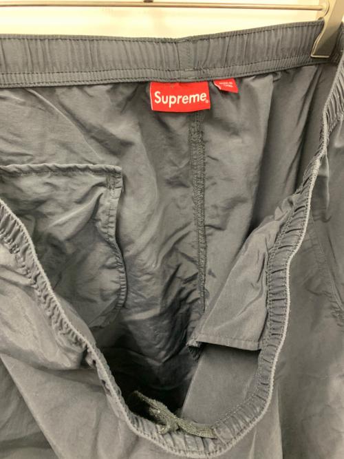 SUPREME（シュプリーム）SUPREME (シュプリーム) ナイロンパンツ 	22AW WARM UP PANTS（ウォームアップパンツ） ブラック サイズ:XXLの古着・服飾アイテム