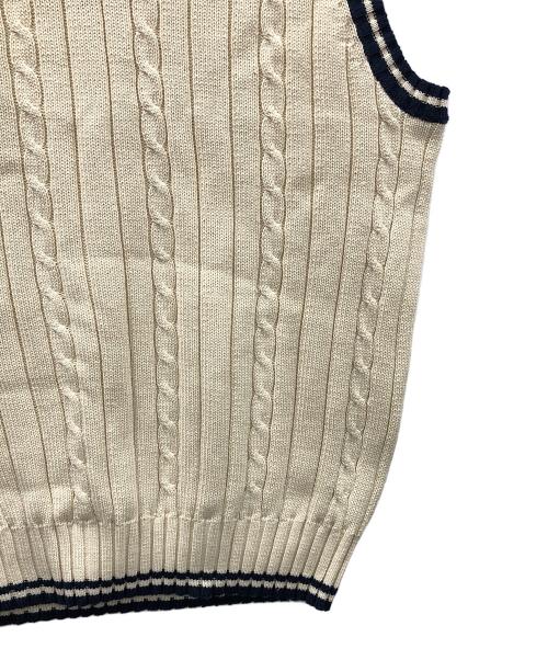 Yves Saint Laurent（イヴサンローラン）Yves Saint Laurent (イヴサンローラン) ベスト アイボリー サイズ:L 未使用品の古着・服飾アイテム