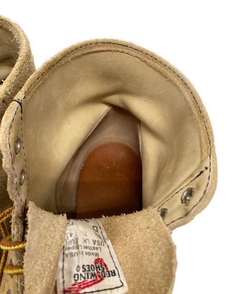 RED WING（レッドウィング）RED WING (レッドウィング) 6インチ クラシックラウンドブーツ ベージュ サイズ:USA 8 1/2の古着・服飾アイテム