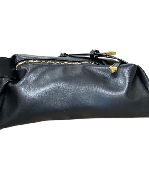 ISOLE（イゾレ）ISOLE (イゾレ) ショルダーバッグ LET IT GO ソフト ブラック サイズ:実寸サイズにご確認ください。の古着・服飾アイテム