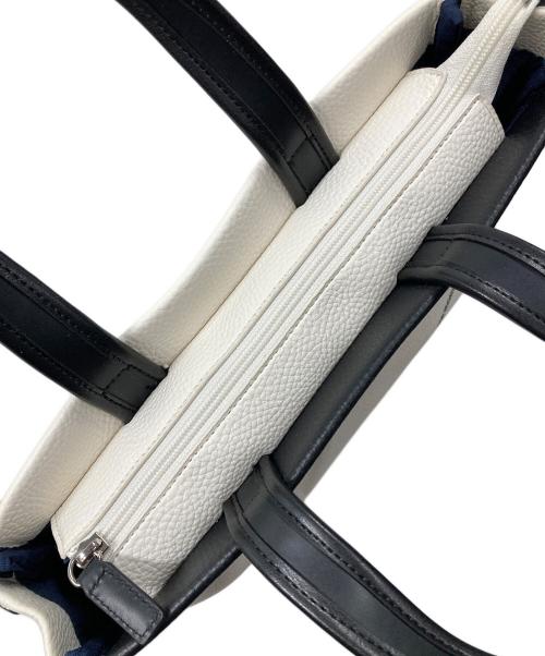 MILAMILAN by mila schon（ミラミラン バイ ミラ シェーン）MILAMILAN by mila schon (ミラミラン バイ ミラ シェーン) トートバッグ ホワイト×ブラック サイズ:実寸サイズにご確認ください。の古着・服飾アイテム