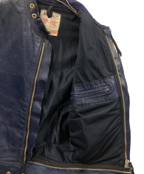 Lewis Leathers（ルイスレザース）Lewis Leathers (ルイスレザース) レザーライダースジャケット ブルー サイズ:実寸サイズにてご確認下さい。の古着・服飾アイテム