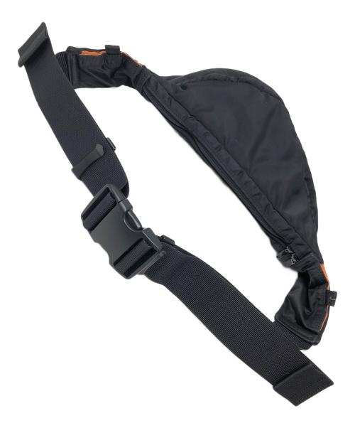 PORTER（ポーター）PORTER (ポーター) ウエストバッグ ブラック サイズ:実寸サイズにてご確認下さい。の古着・服飾アイテム