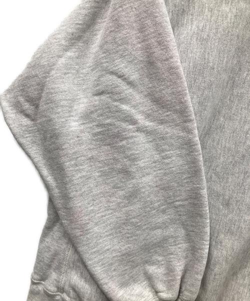Champion REVERSE WEAVE（チャンピオン リバース ウィーブ）Champion REVERSE WEAVE (チャンピオン リバース ウィーブ) 裏起毛スウェット ライトグレー サイズ:Lの古着・服飾アイテム