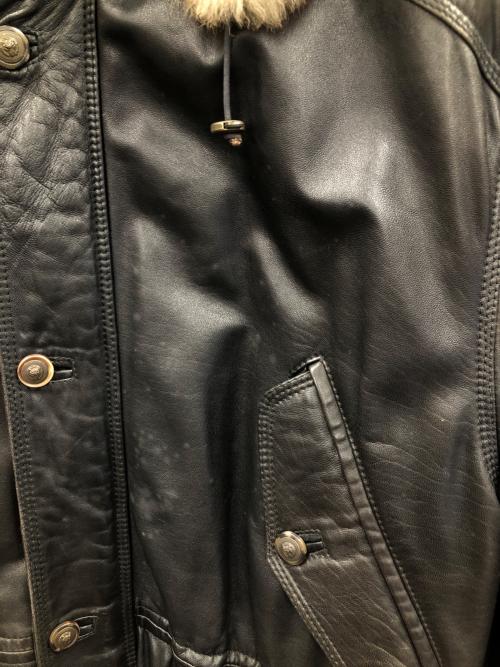 VECCHIO PONTE（ヴェキオポンテ）VECCHIO PONTE (ヴェキオポンテ) レザーコート ブラック サイズ:46の古着・服飾アイテム