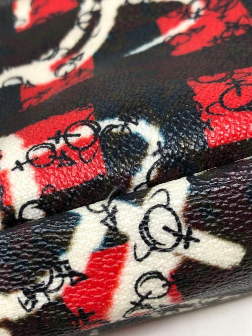 Vivienne Westwood（ヴィヴィアンウエストウッド）Vivienne Westwood (ヴィヴィアンウエストウッド) ショルダーバッグ ブラウン×レッド サイズ:実寸サイズにてご確認下さい。の古着・服飾アイテム