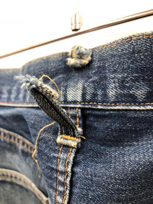 LEVI'S（リーバイス）LEVI'S (リーバイス) デニムパンツ インディゴ サイズ:W32 L36の古着・服飾アイテム