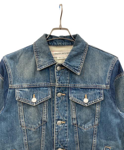 ALEXANDER McQUEEN（アレキサンダーマックイーン）ALEXANDER McQUEEN (アレキサンダーマックイーン) グラフィティデニムジャケット インディゴ サイズ:44の古着・服飾アイテム