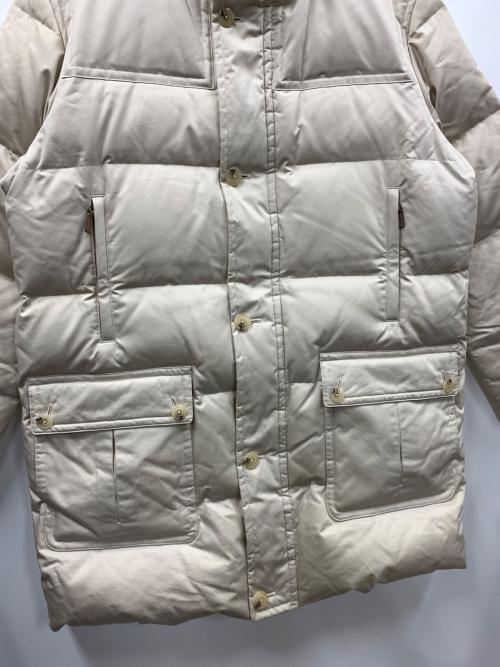 BURBERRY（バーバリー）BURBERRY (バーバリー) ダウンコート ノバチェック アイボリー サイズ:Lの古着・服飾アイテム
