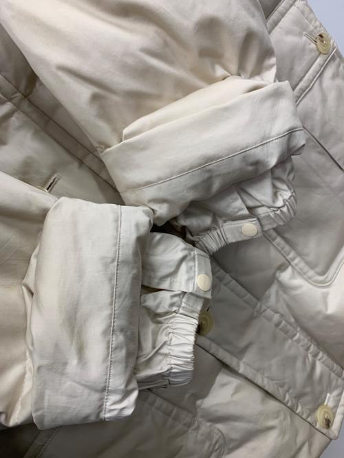 BURBERRY（バーバリー）BURBERRY (バーバリー) ダウンコート ノバチェック アイボリー サイズ:Lの古着・服飾アイテム