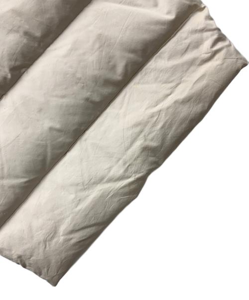 BURBERRY（バーバリー）BURBERRY (バーバリー) ダウンコート ノバチェック アイボリー サイズ:Lの古着・服飾アイテム