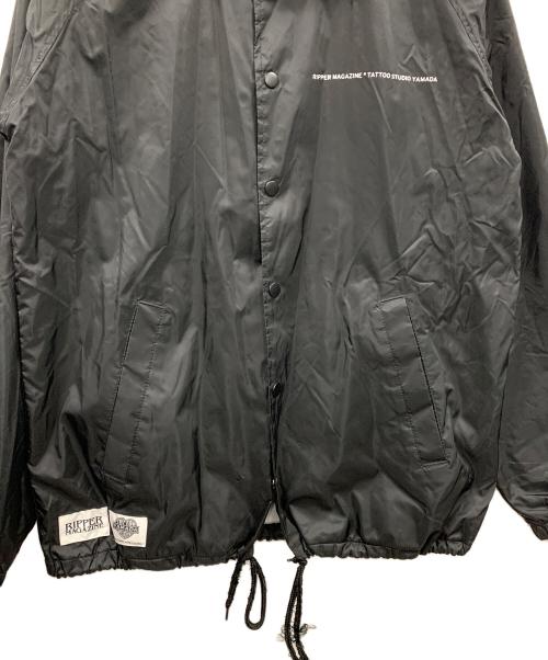 tatoo studio yamada（タトゥースタジオ ヤマダ）tatoo studio yamada (タトゥースタジオ ヤマダ) コーチジャケット ブラック サイズ:Sの古着・服飾アイテム