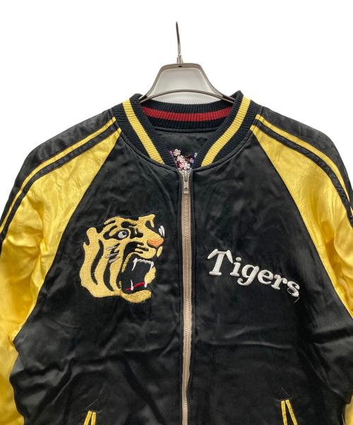 阪神タイガース（ハンシンタイガース）阪神タイガース (ハンシンタイガース) リバーシブルスタジャン 刺繍 ブラック×イエロー サイズ:Lの古着・服飾アイテム