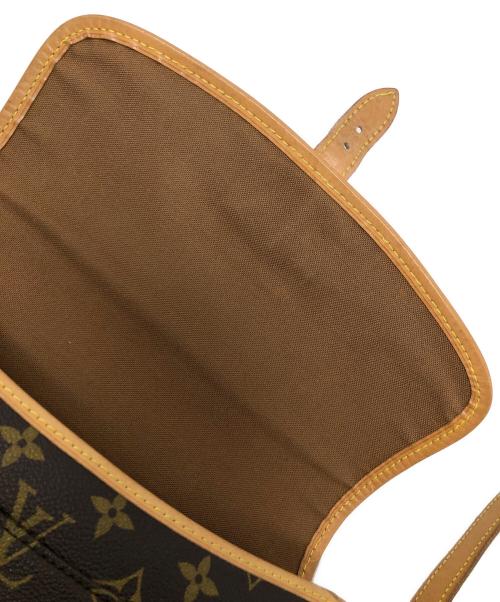 LOUIS VUITTON（ルイ ヴィトン）LOUIS VUITTON (ルイ ヴィトン) ショルダーバッグ ソローニュ ブラウン サイズ:実寸サイズにてご確認下さい。の古着・服飾アイテム