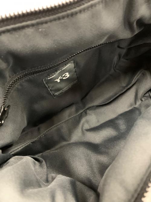 Y-3（ワイスリー）Y-3 (ワイスリー) adidas (アディダス) ハンドバッグ PADDED HANDBAG（パデッド ハンドバッグ ） ブラック サイズ:実寸サイズにてご確認ください。 未使用品の古着・服飾アイテム
