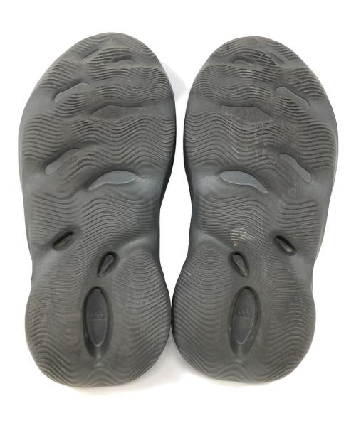 adidas（アディダス）adidas (アディダス) サンダル FOAM RNNR(フォームランナー) グレー サイズ:US12の古着・服飾アイテム