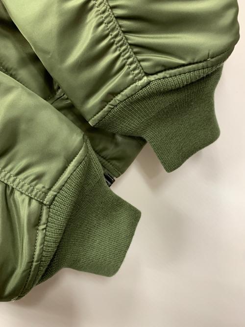 ALPHA INDUSTRIES（アルファインダストリーズ）ALPHA INDUSTRIES (アルファインダストリーズ) MA-1ジャケット グリーン サイズ:Mの古着・服飾アイテム