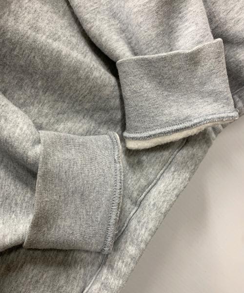 HUF（ハフ）HUF (ハフ) ハーフジップスウェット 1/4 Zip Mockneck Fleece Sweater（ジップ モックネック フリース セーター） グレー×ホワイト サイズ:Mの古着・服飾アイテム