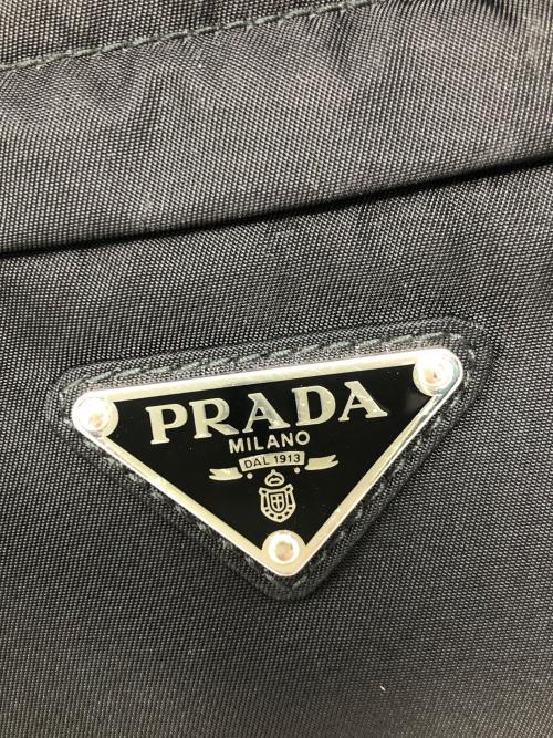 PRADA（プラダ）PRADA (プラダ) ショルダーバッグ テッスート モンターニュ ブラック サイズ:実寸サイズにてご確認下さい。の古着・服飾アイテム