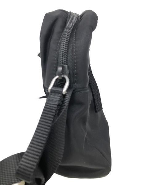 PRADA（プラダ）PRADA (プラダ) ショルダーバッグ テッスート モンターニュ ブラック サイズ:実寸サイズにてご確認下さい。の古着・服飾アイテム