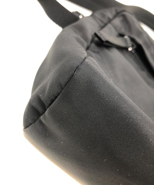 PRADA（プラダ）PRADA (プラダ) ショルダーバッグ テッスート モンターニュ ブラック サイズ:実寸サイズにてご確認下さい。の古着・服飾アイテム