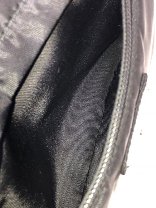 PRADA（プラダ）PRADA (プラダ) ショルダーバッグ テッスート モンターニュ ブラック サイズ:実寸サイズにてご確認下さい。の古着・服飾アイテム