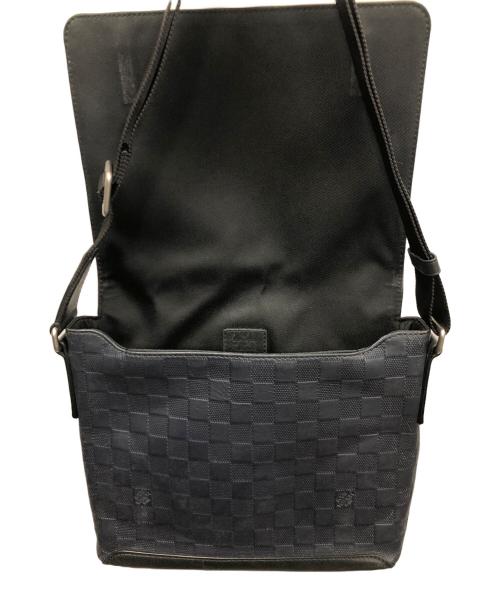 LOUIS VUITTON（ルイ ヴィトン）LOUIS VUITTON (ルイ ヴィトン) ショルダーバッグ Damier Infini District PM（ダミエ アンフィニ ディストリクト PM） サイズ:実寸サイズにてご確認下さい。の古着・服飾アイテム