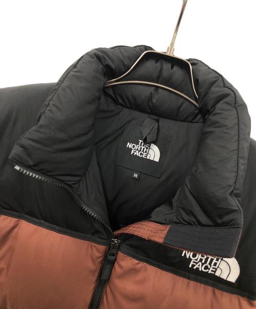 THE NORTH FACE（ザ ノース フェイス）THE NORTH FACE (ザ ノース フェイス) ダウンベスト NUPTSE VEST（ヌプシ ベスト） ブラウン×ブラック サイズ:Mの古着・服飾アイテム