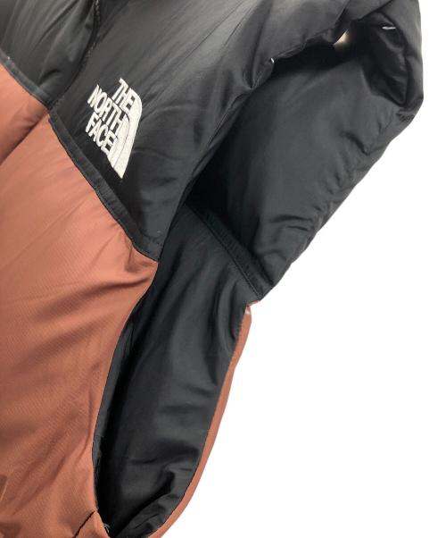 THE NORTH FACE（ザ ノース フェイス）THE NORTH FACE (ザ ノース フェイス) ダウンベスト NUPTSE VEST（ヌプシ ベスト） ブラウン×ブラック サイズ:Mの古着・服飾アイテム