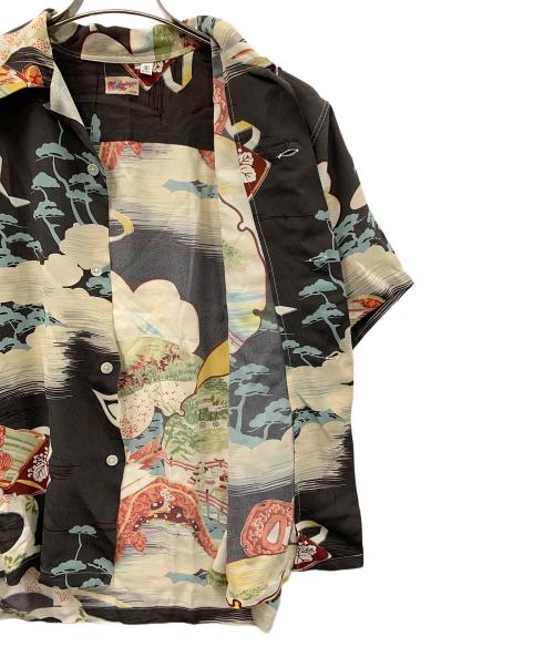 SUN SURF TOYO（サンサーフトーヨー）SUN SURF TOYO (サンサーフトーヨー) アロハシャツ ブラック サイズ:Sの古着・服飾アイテム