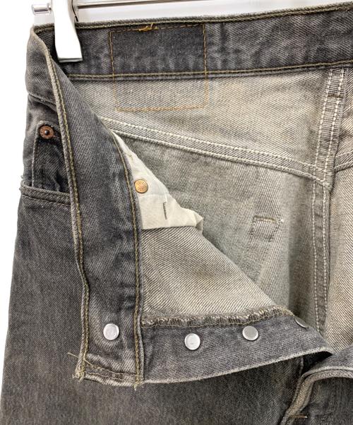 LEVI'S（リーバイス）LEVI'S (リーバイス) デニムパンツ グレー サイズ:W33の古着・服飾アイテム