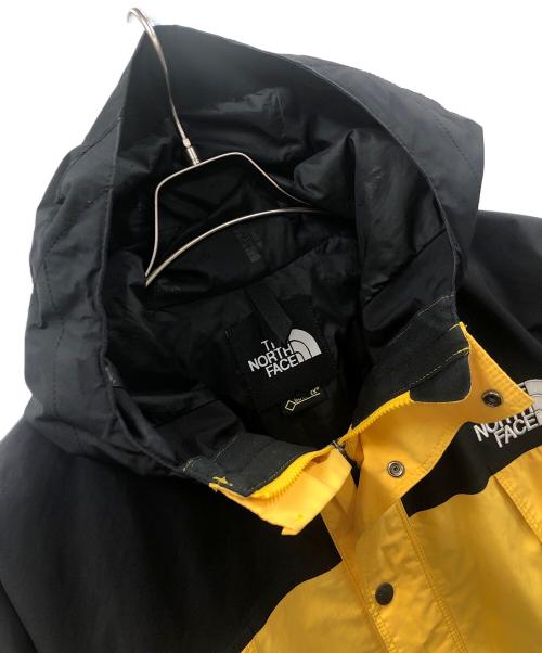 THE NORTH FACE（ザ ノース フェイス）THE NORTH FACE (ザ ノース フェイス) ナイロンジャケット Mountain Light Parka（マウンテン ライト パーカ） イエロー×ブラック サイズ:Mの古着・服飾アイテム