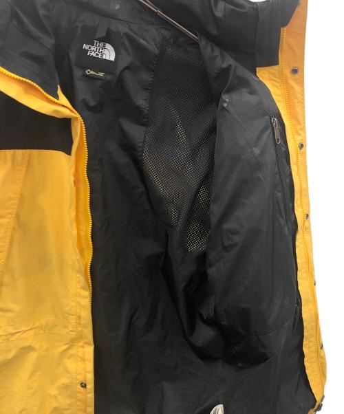 THE NORTH FACE（ザ ノース フェイス）THE NORTH FACE (ザ ノース フェイス) ナイロンジャケット Mountain Light Parka（マウンテン ライト パーカ） イエロー×ブラック サイズ:Mの古着・服飾アイテム